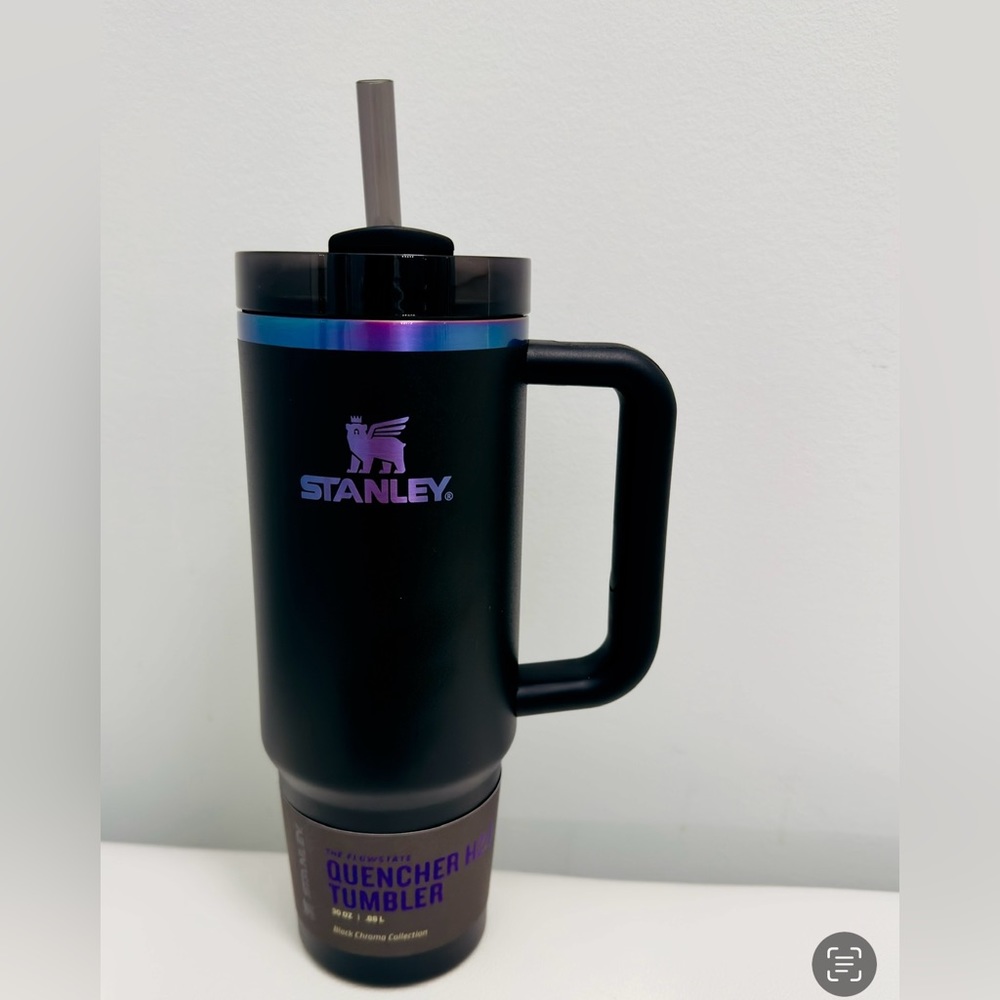 RARE LIMITED EDITION 💙💜♥️ Stanley Black Chroma NEW